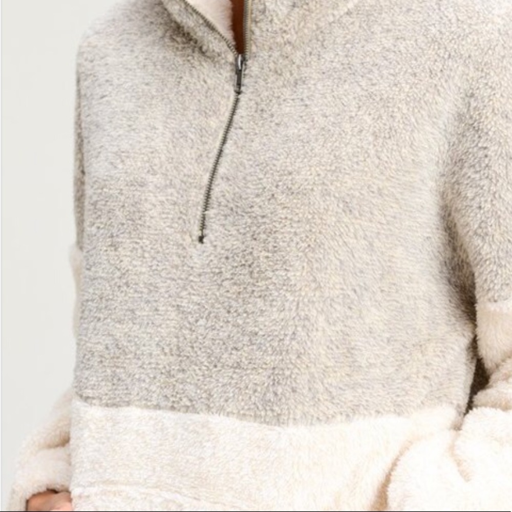 TAUPE IVORY TWO TONE FUZZY - SWEATER - Picture 2 of 3